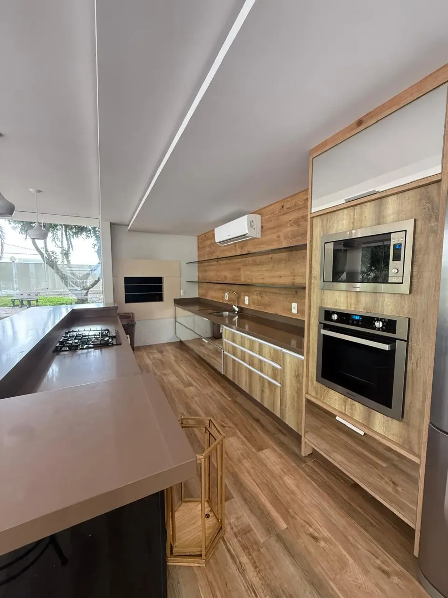Furnished house, 263 m², with a water view — photo 11