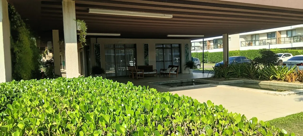 One-bedroom apartment in a building with a gym — photo 5