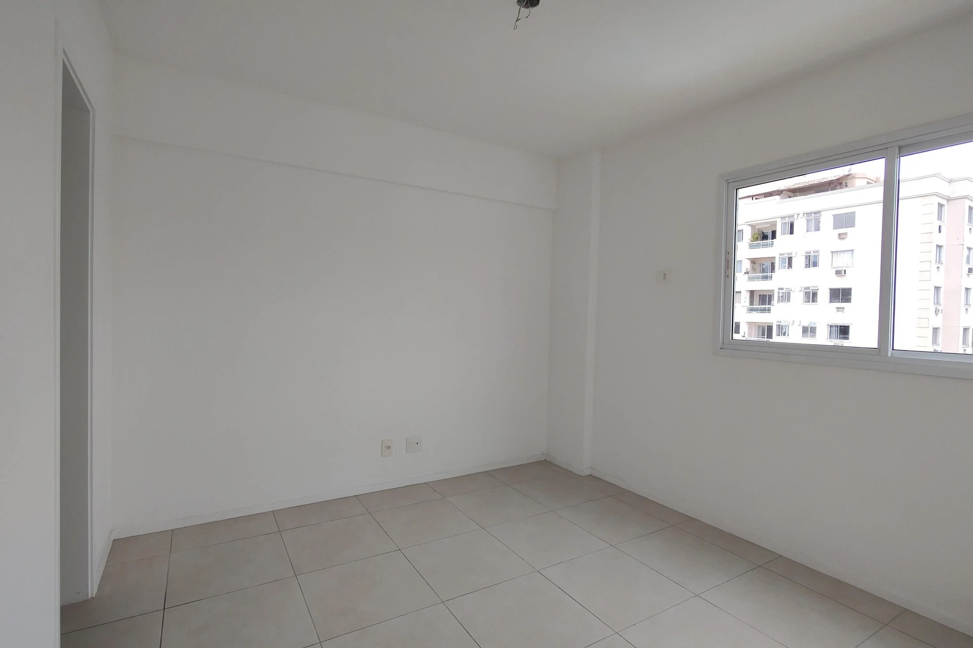 Apartamento de 2 quartos com piscina no condomínio — photo 59