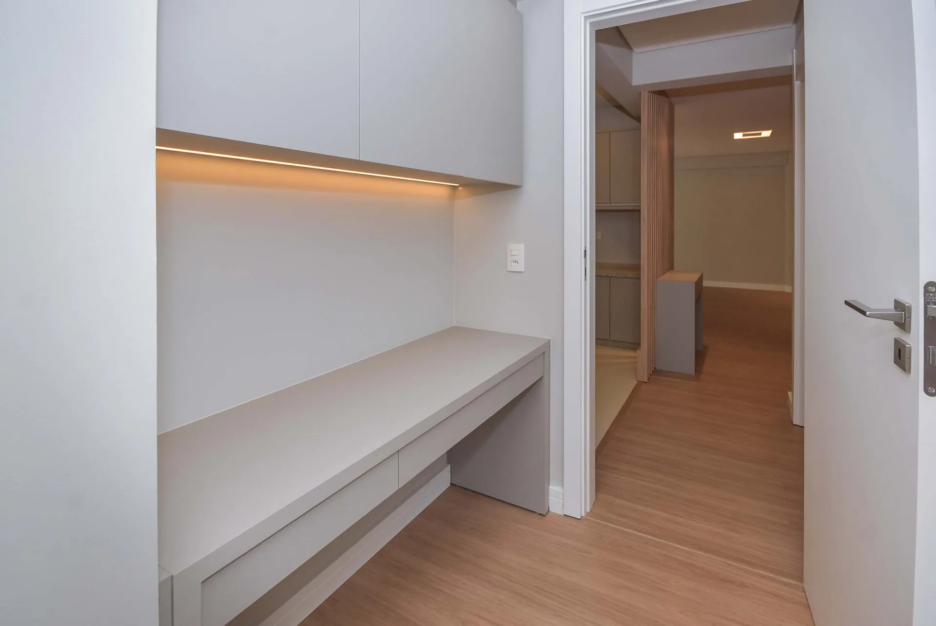 3-bedroom apartment with 182 m² and 2 parking spaces — photo 27