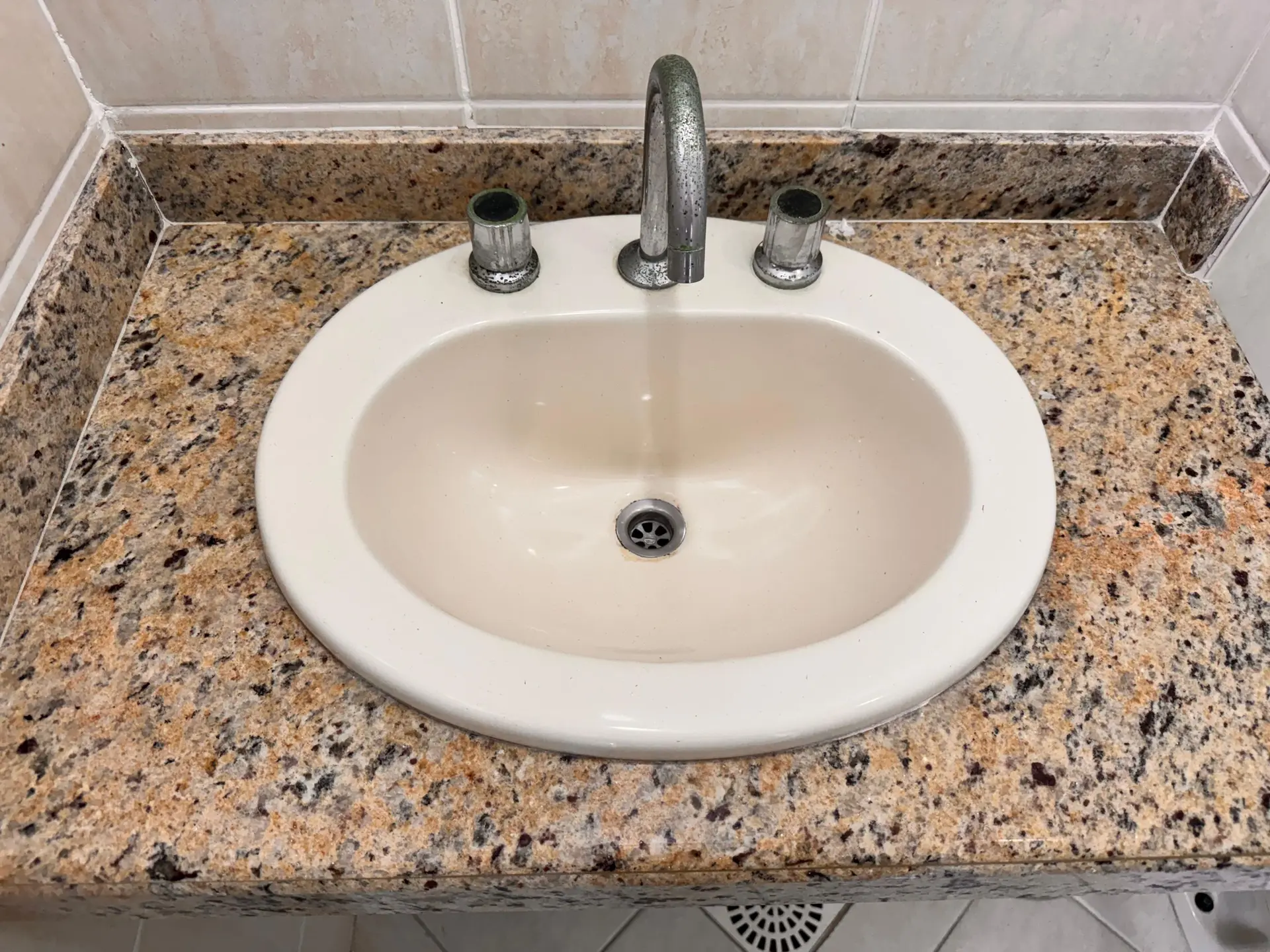 Apartamento, 233 m², com janelas do piso ao teto — photo 4