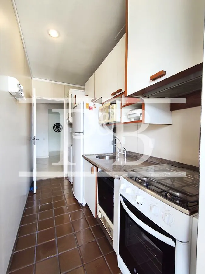 2-bedroom apartment in a building with a sauna — photo 18