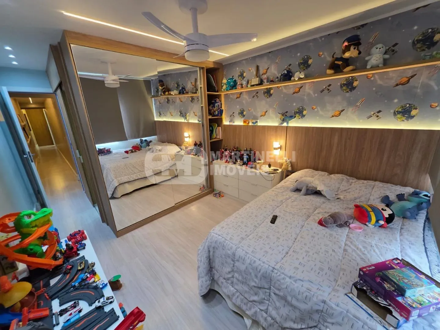 Apartamento com 3 quartos e 3 suítes com varanda envidraçada — photo 22
