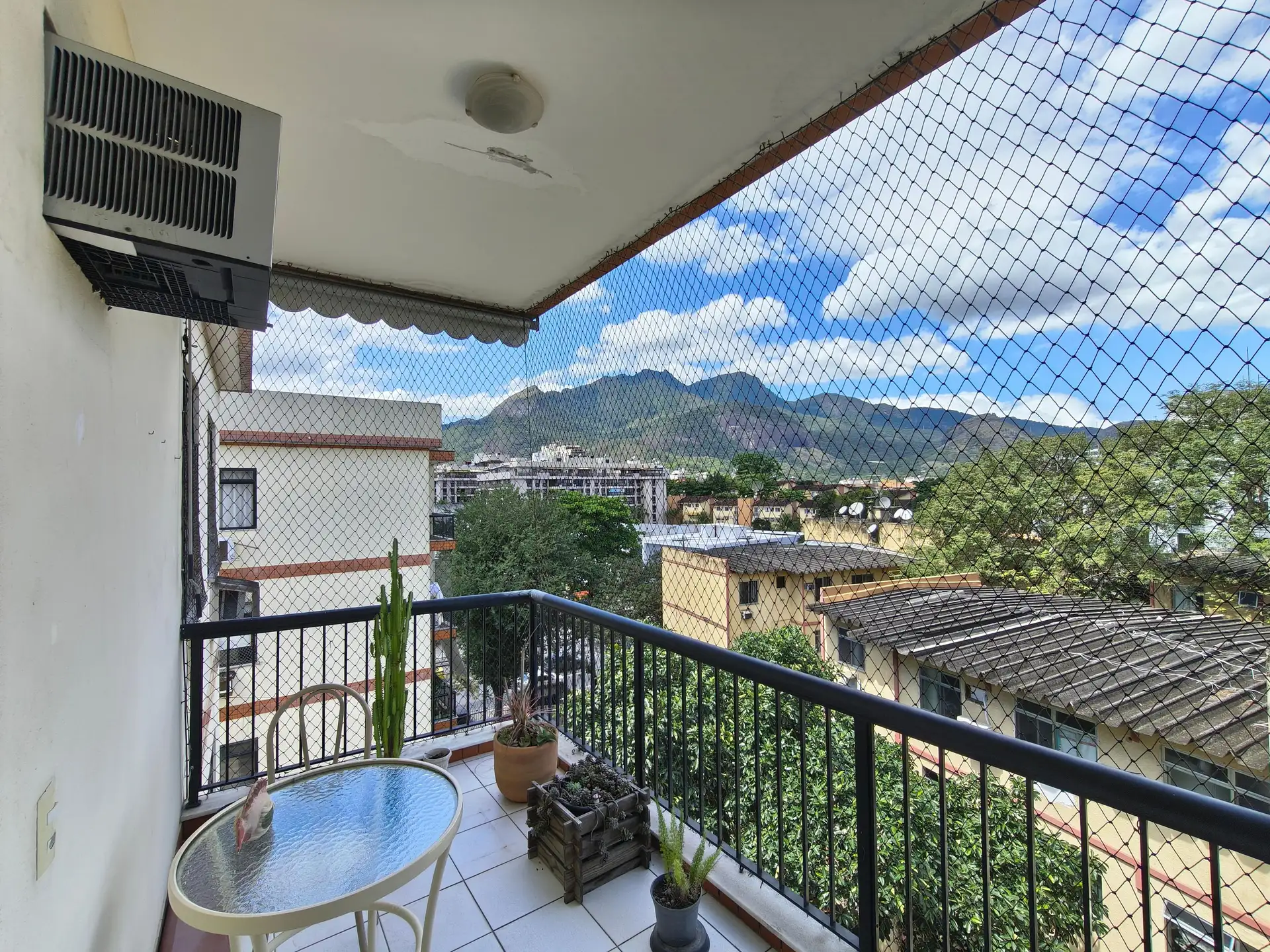 3-bedroom apartment with a balcony for everyday comfort — photo 30