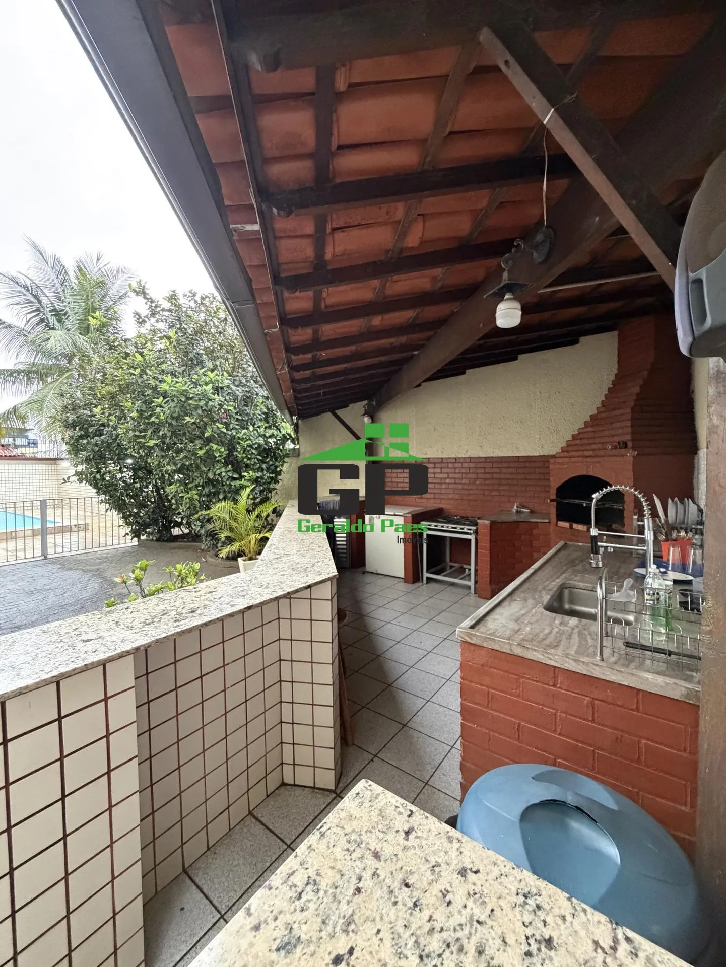 3-bedroom apartment with a washing machine — photo 16