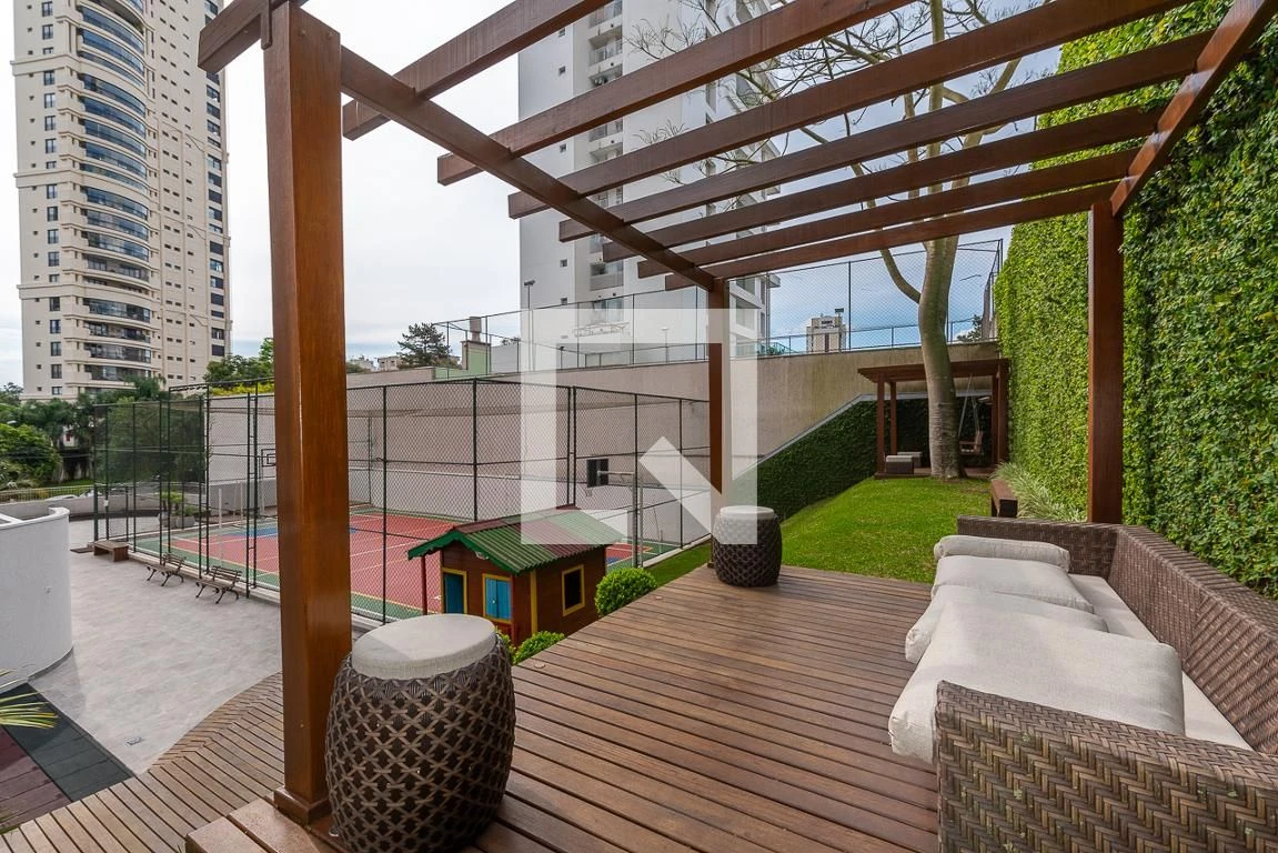 Furnished apartment, 130 m², with a jacuzzi — photo 15
