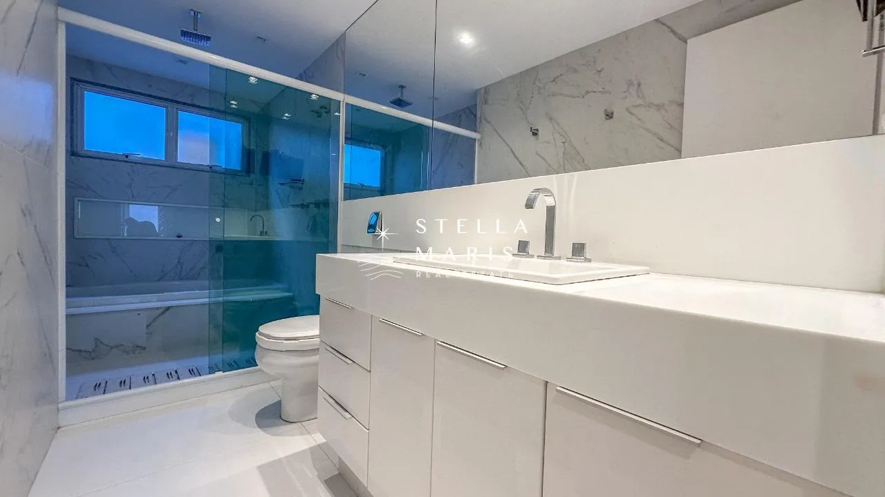 Apartment with 5 bedrooms and 5 bathrooms plus 1 parking space — photo 43