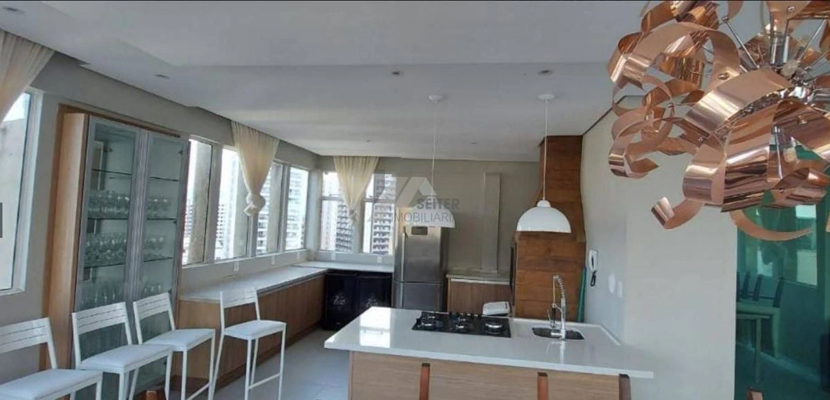 3-bedroom apartment with a home office — photo 10