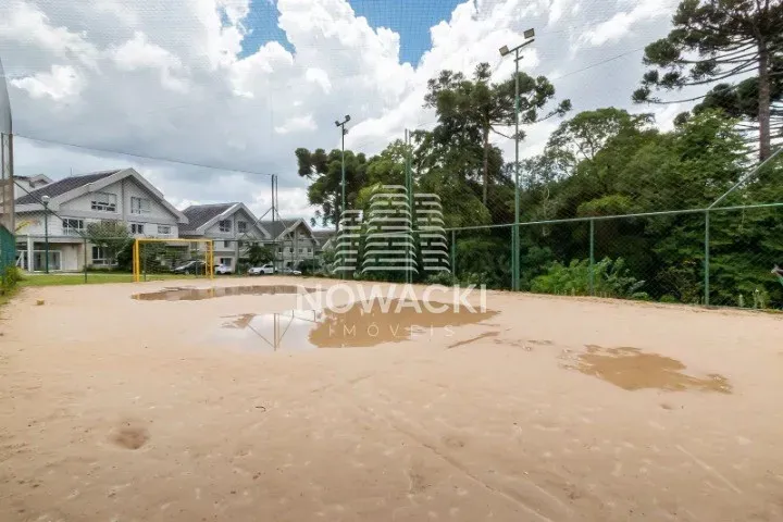 House with 4 bedrooms and 356 m² with integrated kitchen — photo 51