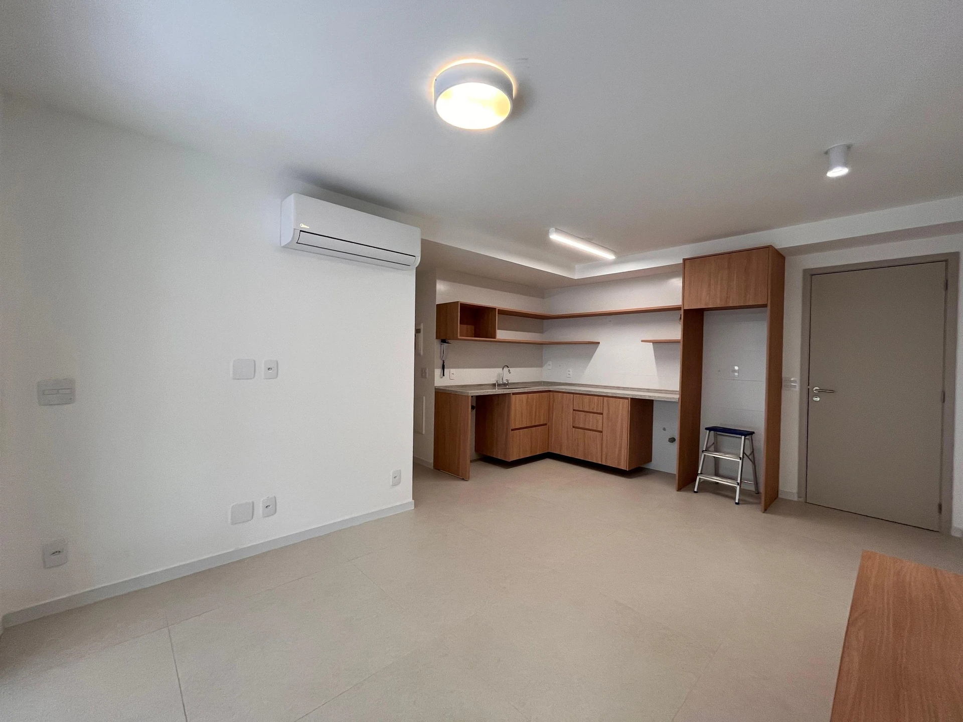2-bedroom apartment in a building with a sauna — photo 2