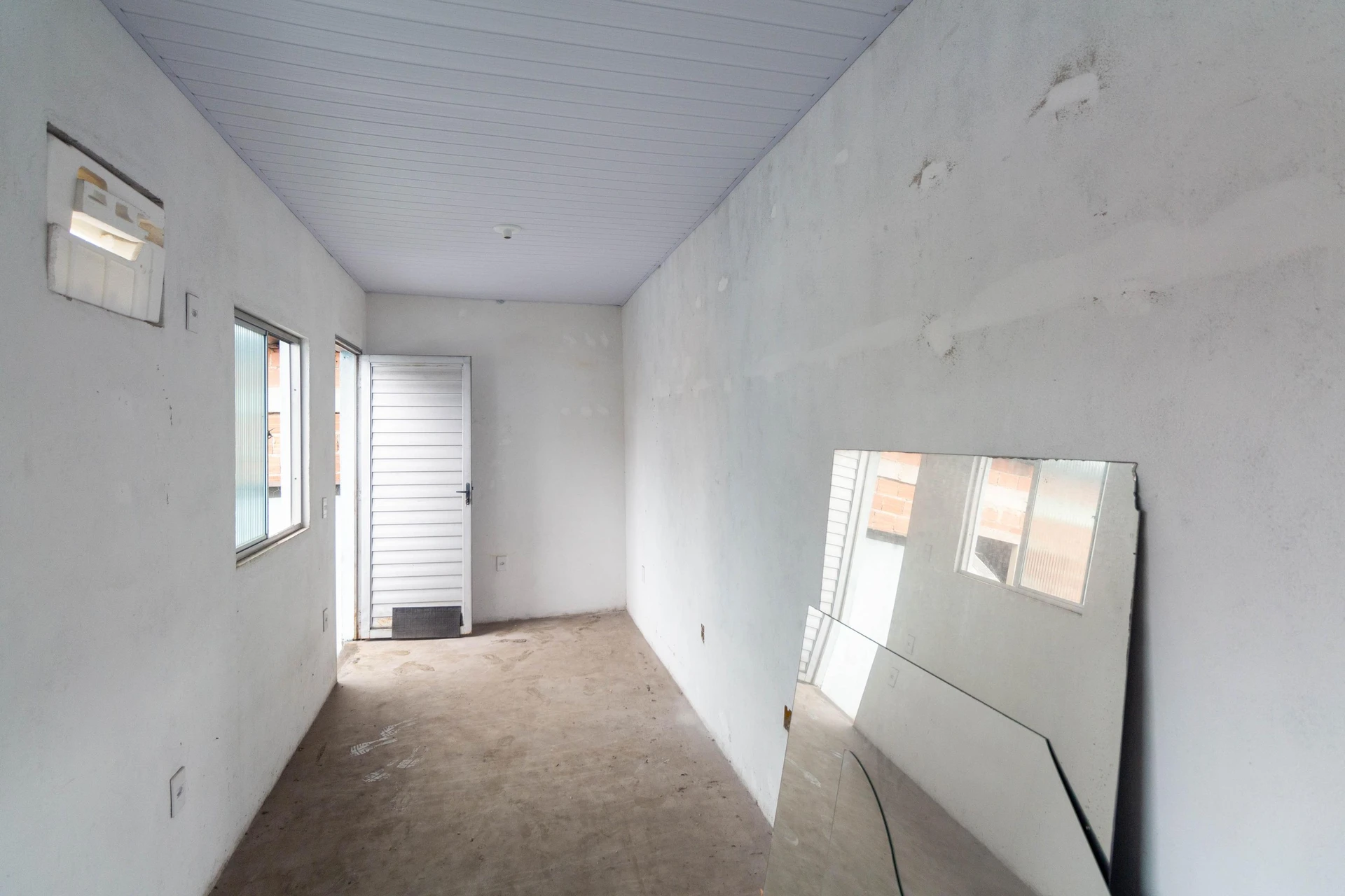 2-bedroom house with a home office — photo 41