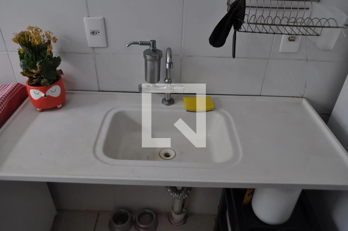 2-bedroom apartment with a private pool — photo 12