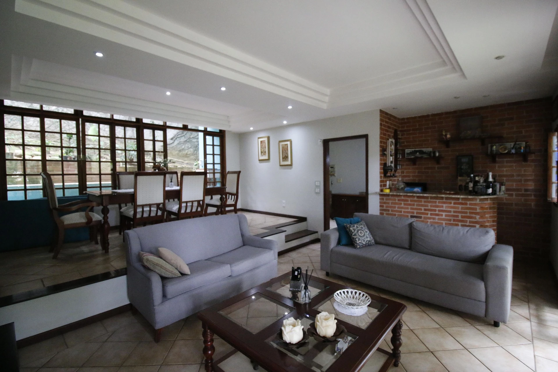 Furnished house, 700 m², with a jacuzzi — photo 23