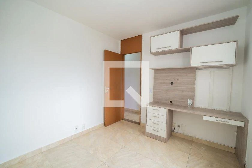 3-bedroom apartment with a washing machine — photo 35