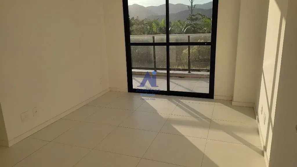 4-bedroom 178 m² apartment with 2 parking spots and balcony — photo 7