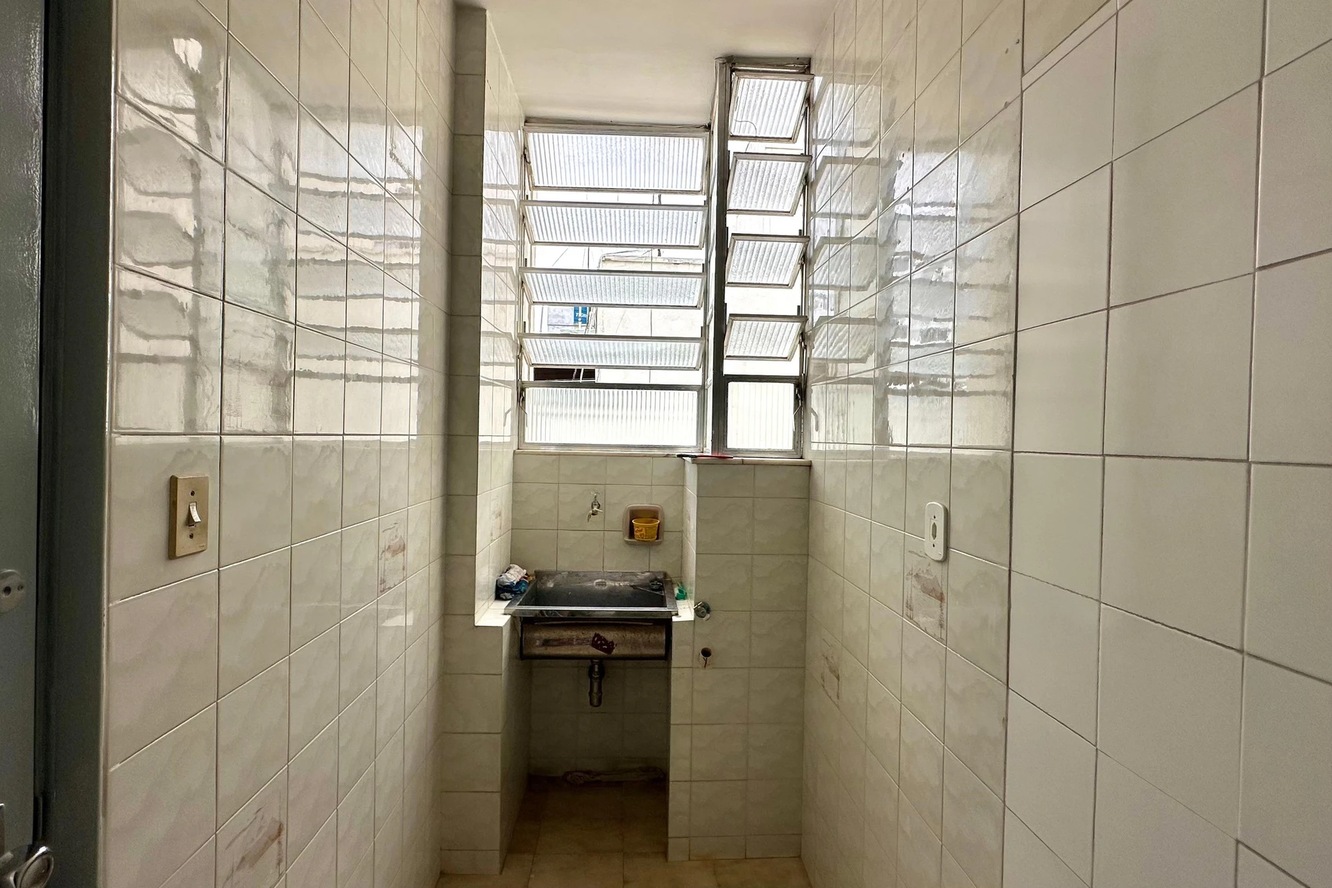 Квартира з 2 спальнями та 1 ванною і 1 паркомісцем — photo 15