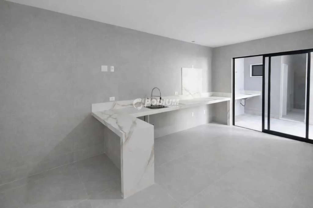 Casa de 462 m² com jardim privativo e 4 suítes — photo 16