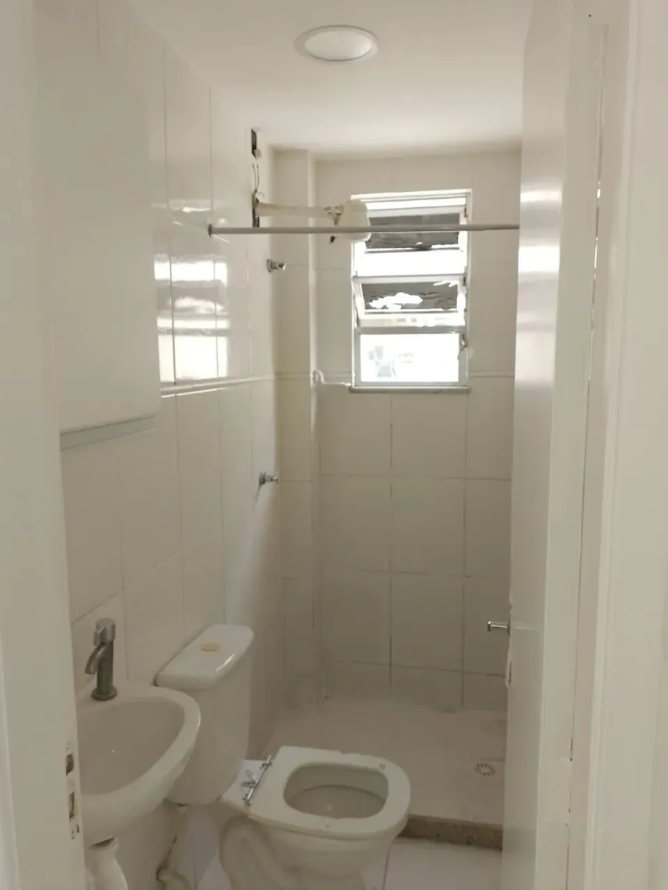 Unfurnished apartment with 2 bedrooms and 1 bathroom — photo 5
