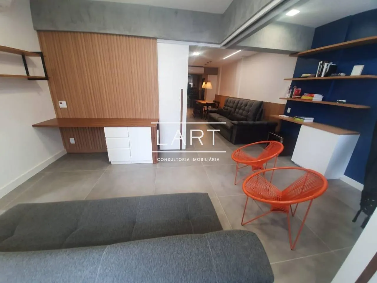 Home office in a 2-bedroom apartment, 110 m² — photo 15