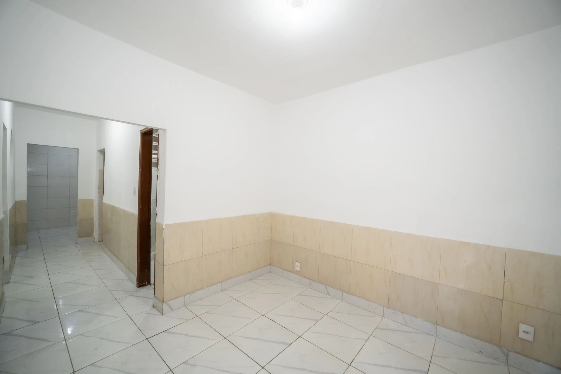 Unfurnished house with 2 bedrooms and separate kitchen — photo 32