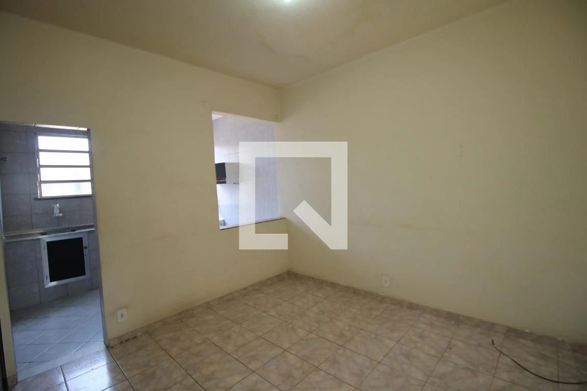 Apartamento para alugar com 2 quartos e 1 banheiro, sem vaga — photo 19
