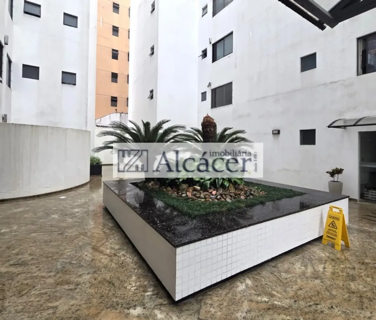 Furnished 116 m² apartment with 3 bedrooms and 2 baths — photo 20