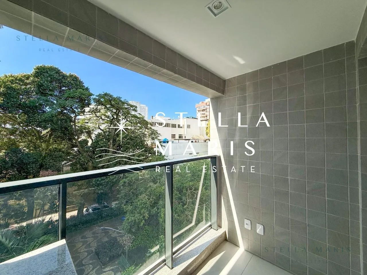 2-bedroom apartment with balcony and 71 m² — photo 42