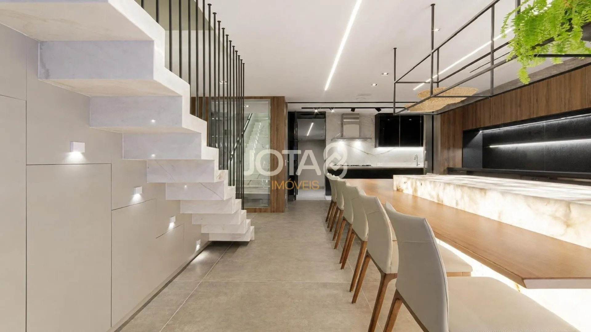 2-bedroom apartment with a grill on the balcony — photo 11