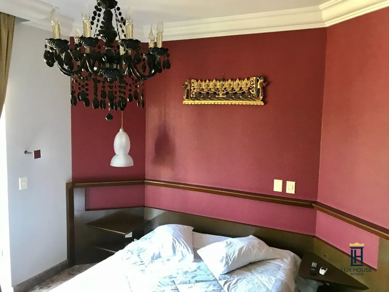 Casa com 6 dormitórios e 5 suítes com fogão a gás — photo 7