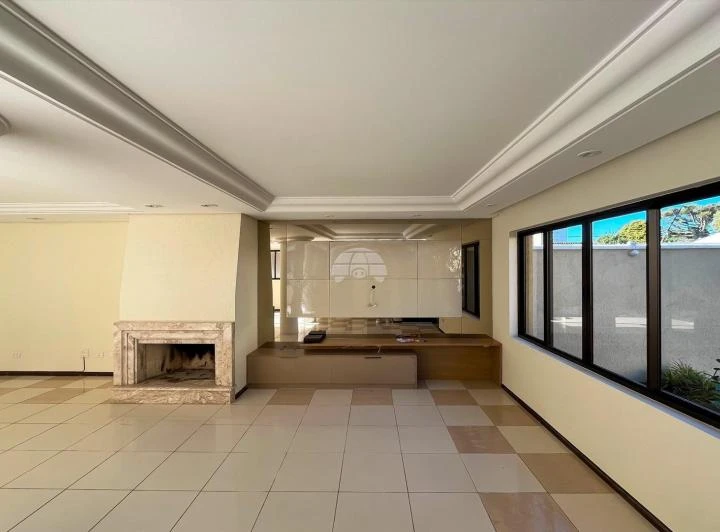 House in a gated community with 5 bedrooms — photo 6