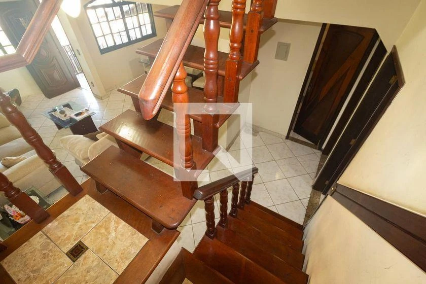 5-bedroom house with a mountain view in Rio de Janeiro — photo 38