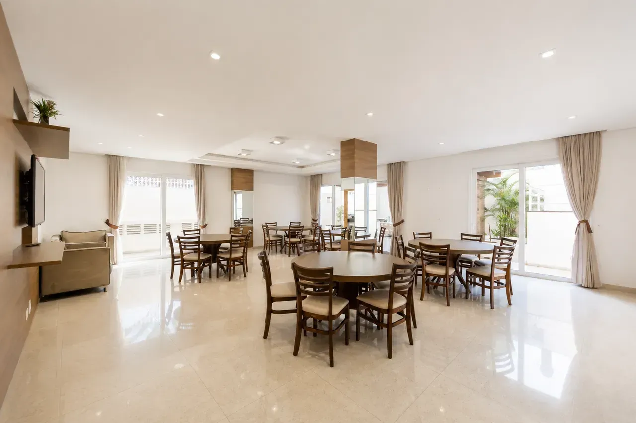 Unfurnished 3-bedroom apartment with 2 bathrooms — photo 6