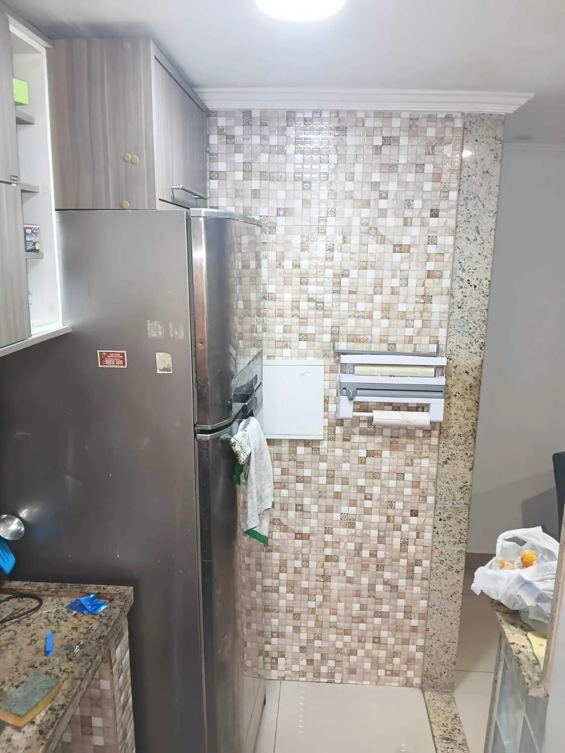 Apartamento amueblado de 2 dormitorios con ducha de vidrio — photo 13
