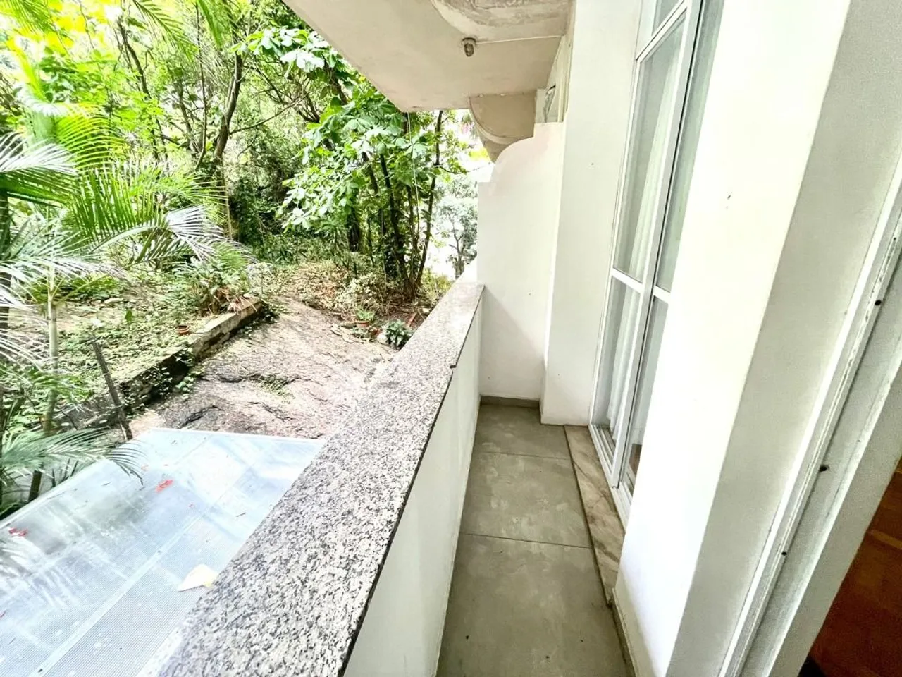 80 m² rental apartment with 2 bedrooms and balcony — photo 4