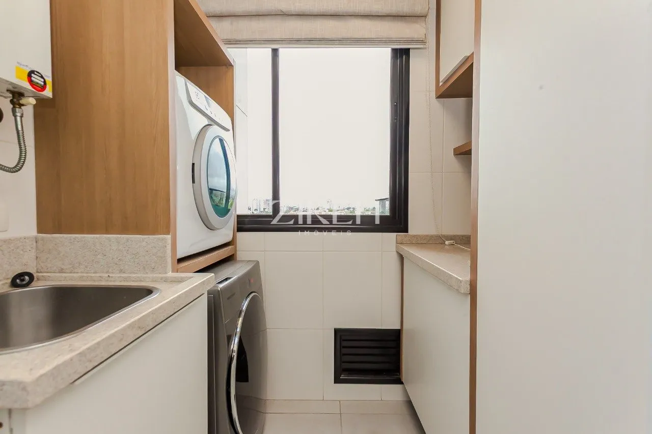 3-bedroom apartment in a building with a gym — photo 24