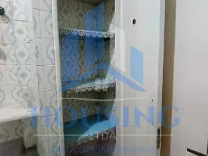 Wood or laminate floors in a one-bedroom apartment, 52 m² — photo 30