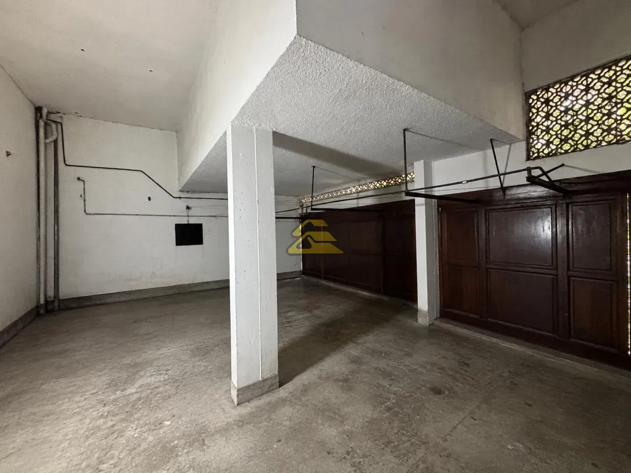 Furnished house with 4 bedrooms and 5 bathrooms — photo 26