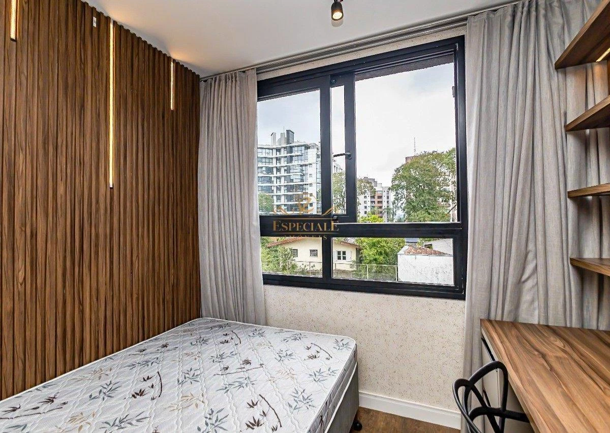 Furnished apartment, 14 m², with floor-to-ceiling windows — photo 6