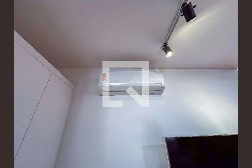Apartamento de 1 quarto com secadora, Centro — photo 12