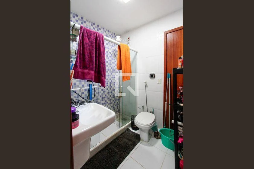 Casa mobiliada com 4 quartos e cozinha em conceito aberto — photo 40