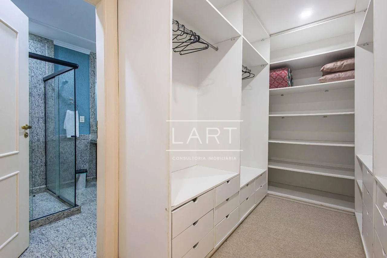 5-bedroom house with city and mountain views, 1250 m² — photo 14