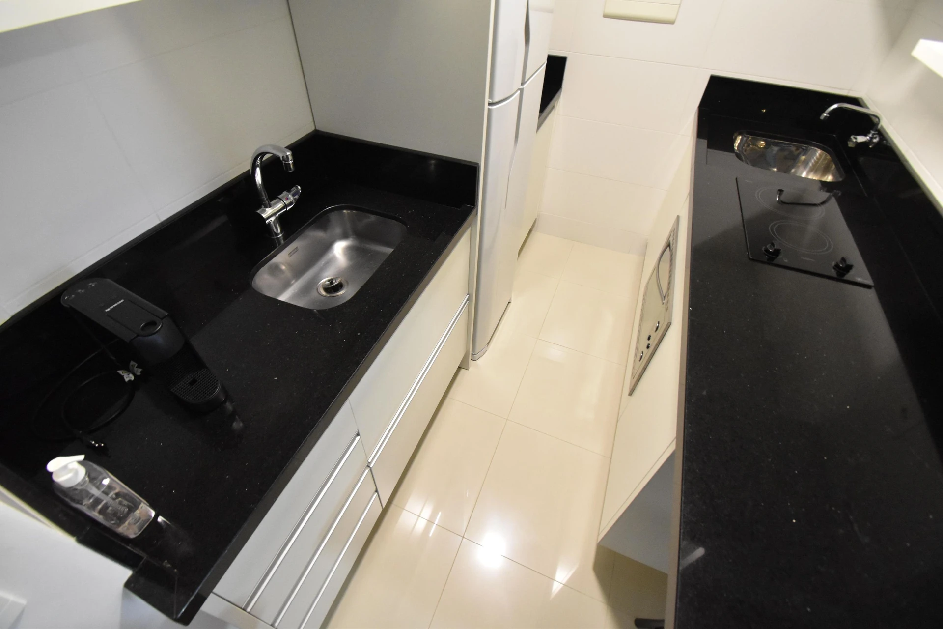 Меблированная студия 35 м² — photo 11
