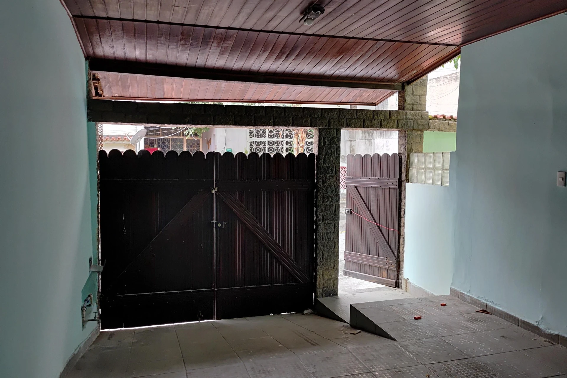 House, 60 m², with a glass-enclosed balcony — photo 18