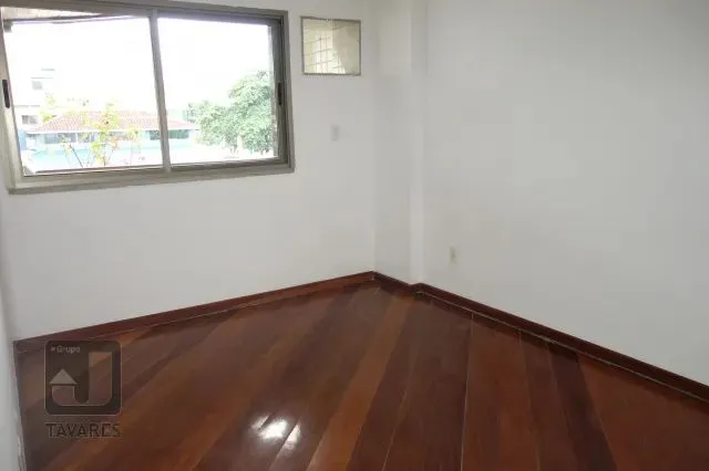 Apartamento de 2 quartos com cozinha independente e varanda — photo 16