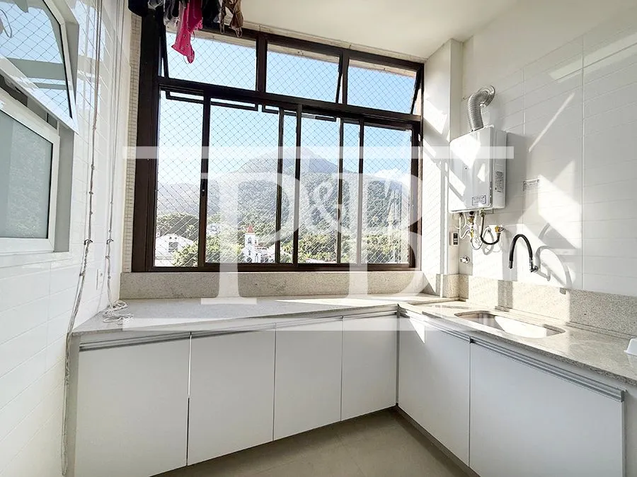 Apartamento mobiliado de 270 m² com 3 suítes e 3 vagas — photo 34