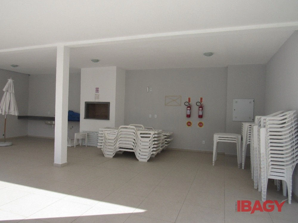 Приватное барбекю и 2 спальни: квартира 55 м² — photo 25