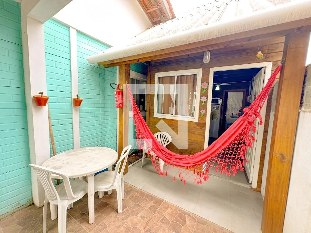 Furnished studio, 20 m², with a washing machine — photo 14