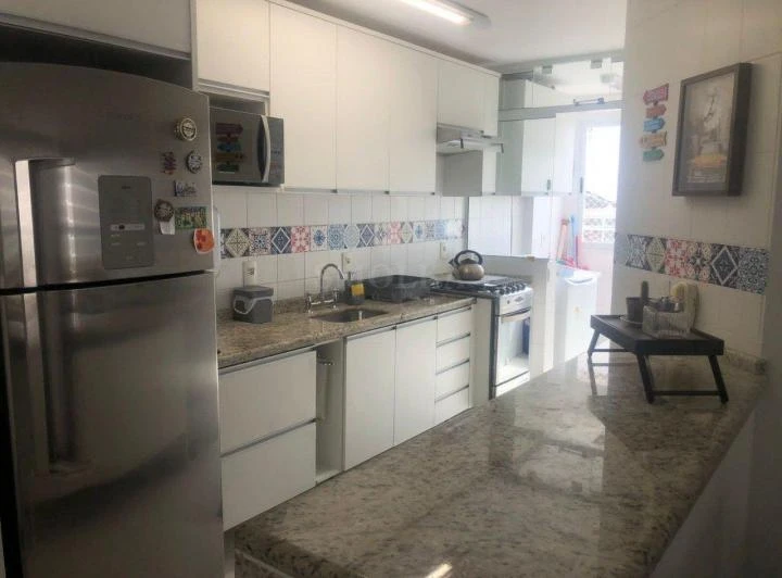 Furnished 2-bedroom apartment with 74 m² — photo 2