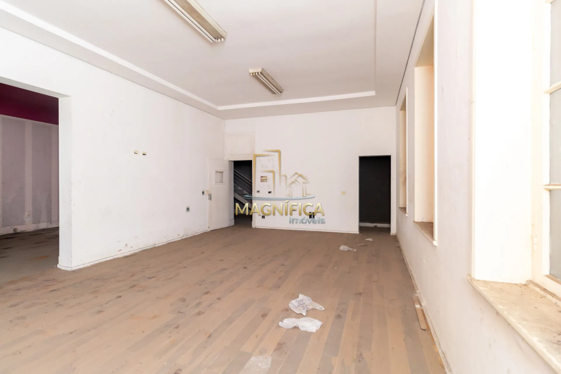 Commercial house with 1 bedroom and balcony, 501 m² — photo 43