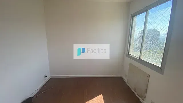Rental apartment with 2 bedrooms and 1 parking spot — photo 13
